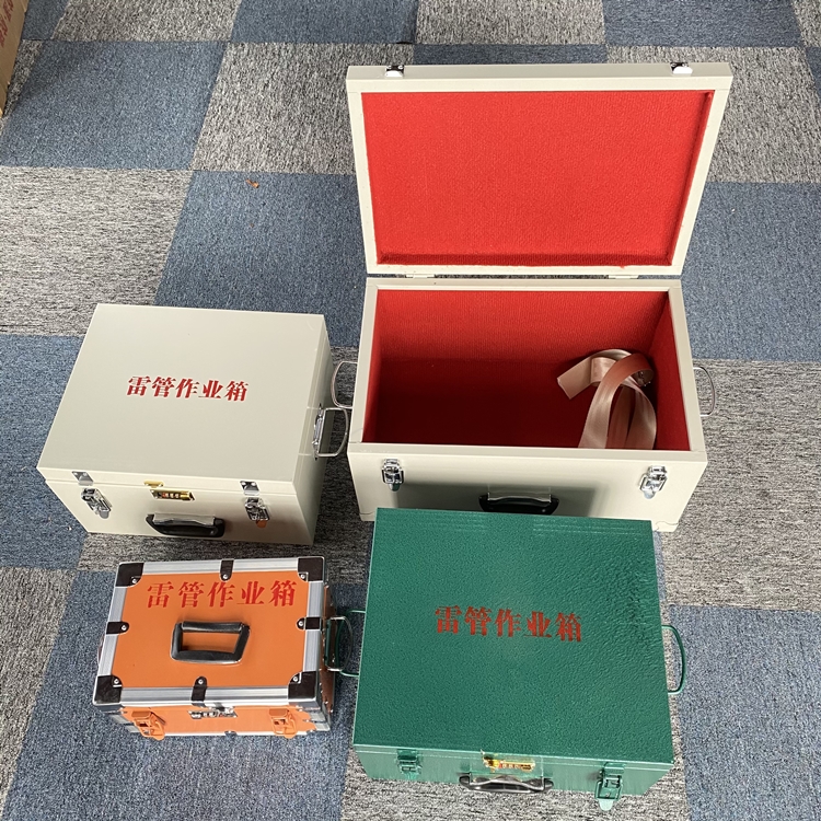 大余爆破工程作业箱如何选择？玻璃钢与传统材质的全面对比